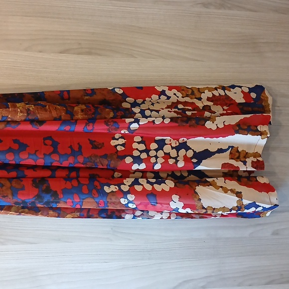 NWT Chelsie & Theodore Women's Maxi Dress Size Medium - Picture 8 of 9